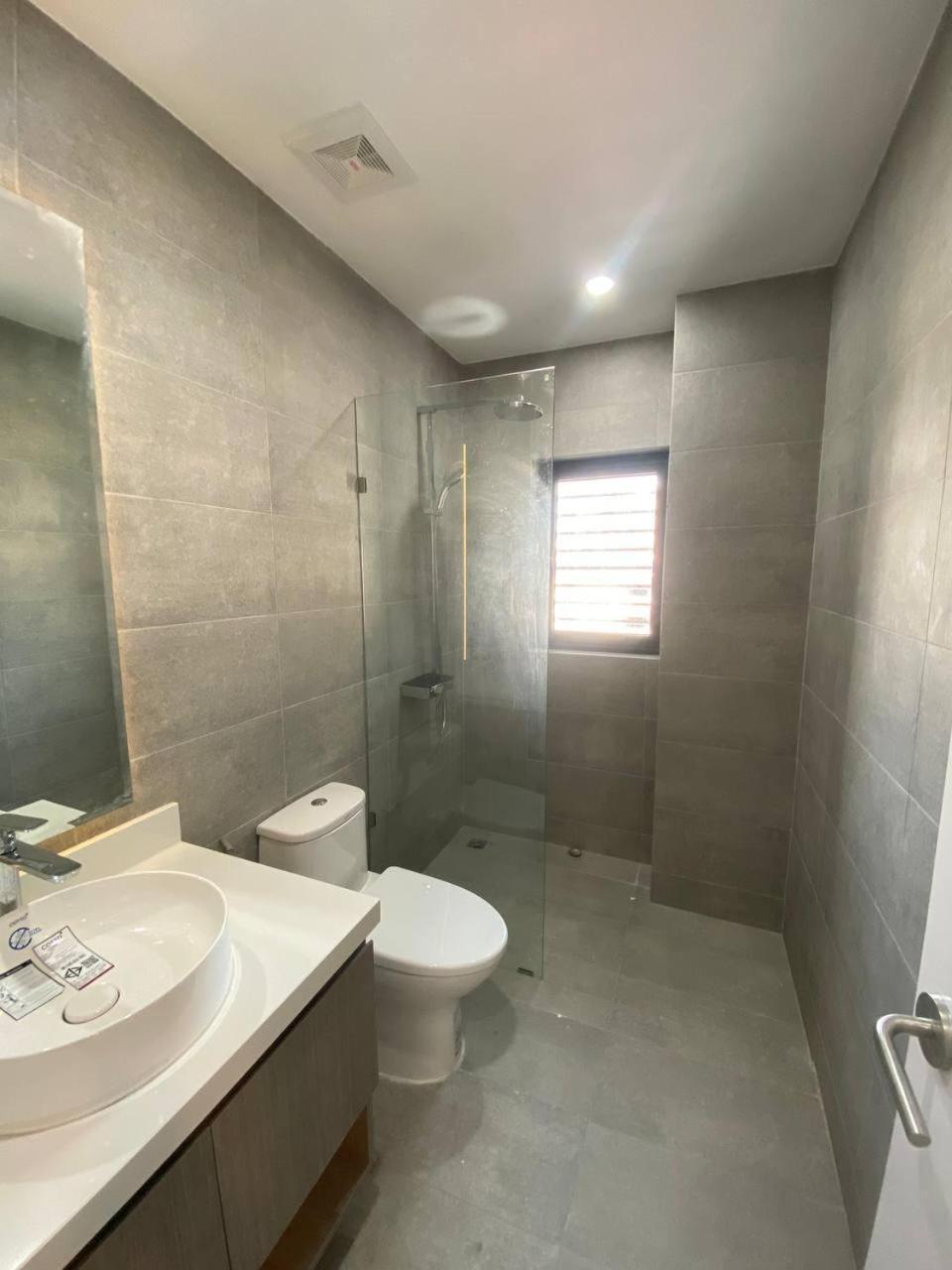 Bk Residence Phnom Penh Esterno foto